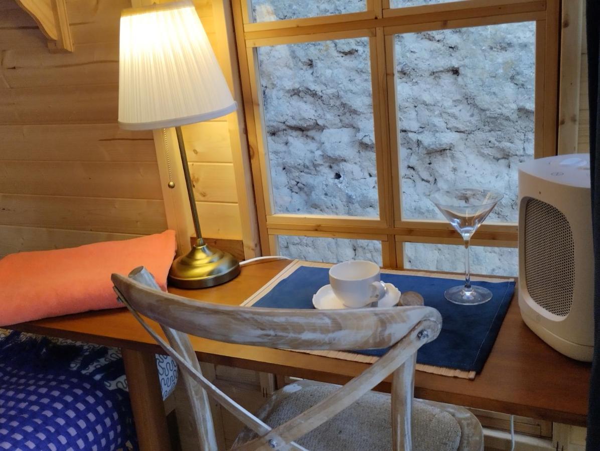 Chalet La Du Capitaine 4m² - Sdb Partagee Exterieure *